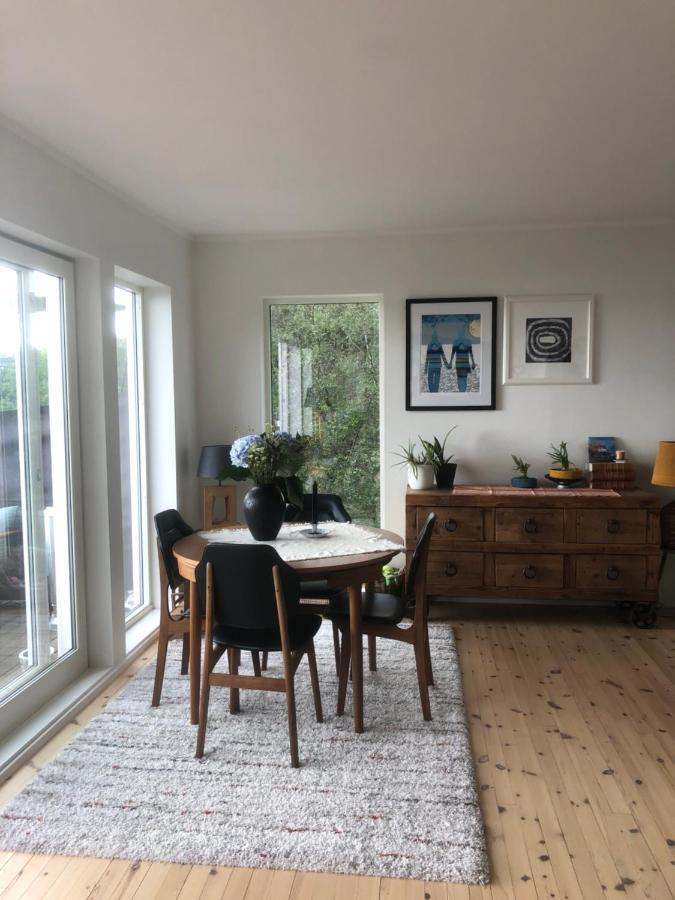 Aid og Svein’ s sentrumsnære panorama hjem Leilighet Kristiansand Eksteriør bilde